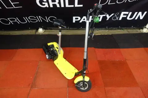 Blatino step Gemotoriseerd — Helmond