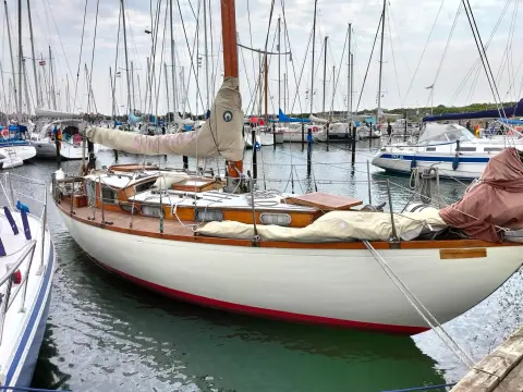 Alfred Mylne 10.50 — Sneek