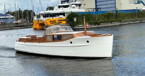 Hollandkruiser Bakdekker — Woudsend