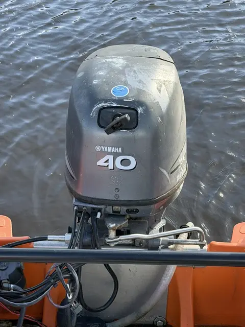 Yamaha 40 PK Buitenboordmotor – Elektrische Start – 2004 Langstaart — LOOSDRECHT